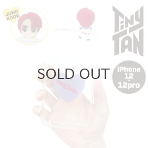 画像1: 【70%OFF】TinyTAN フィギュアクリアiPhoneケース（JUNG KOOK)【iPhone12/12Pro】【KiNiNaRu/きになる】公式グッズ TinyTAN  キャラクターグッズ通販